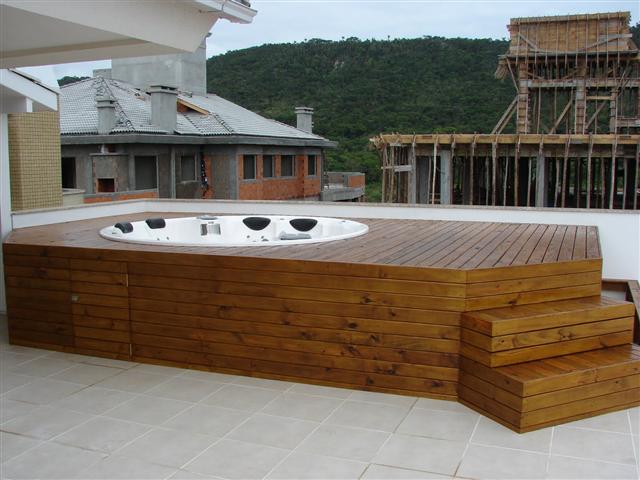 deck-de-pinus-em-curitiba-ou-cumaru